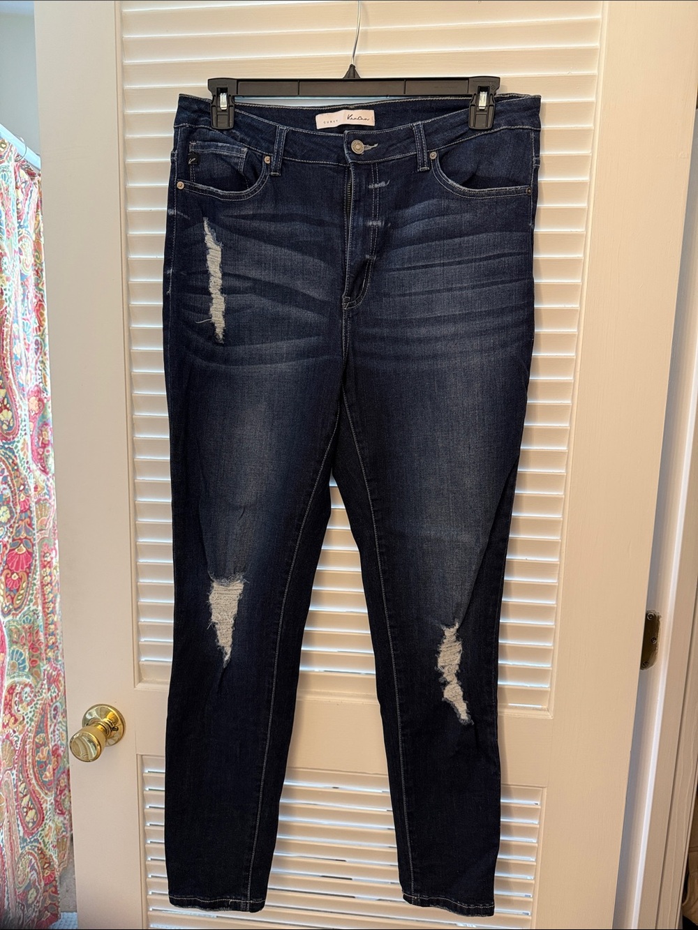 Dark Wash Distressed Women’s Jeans